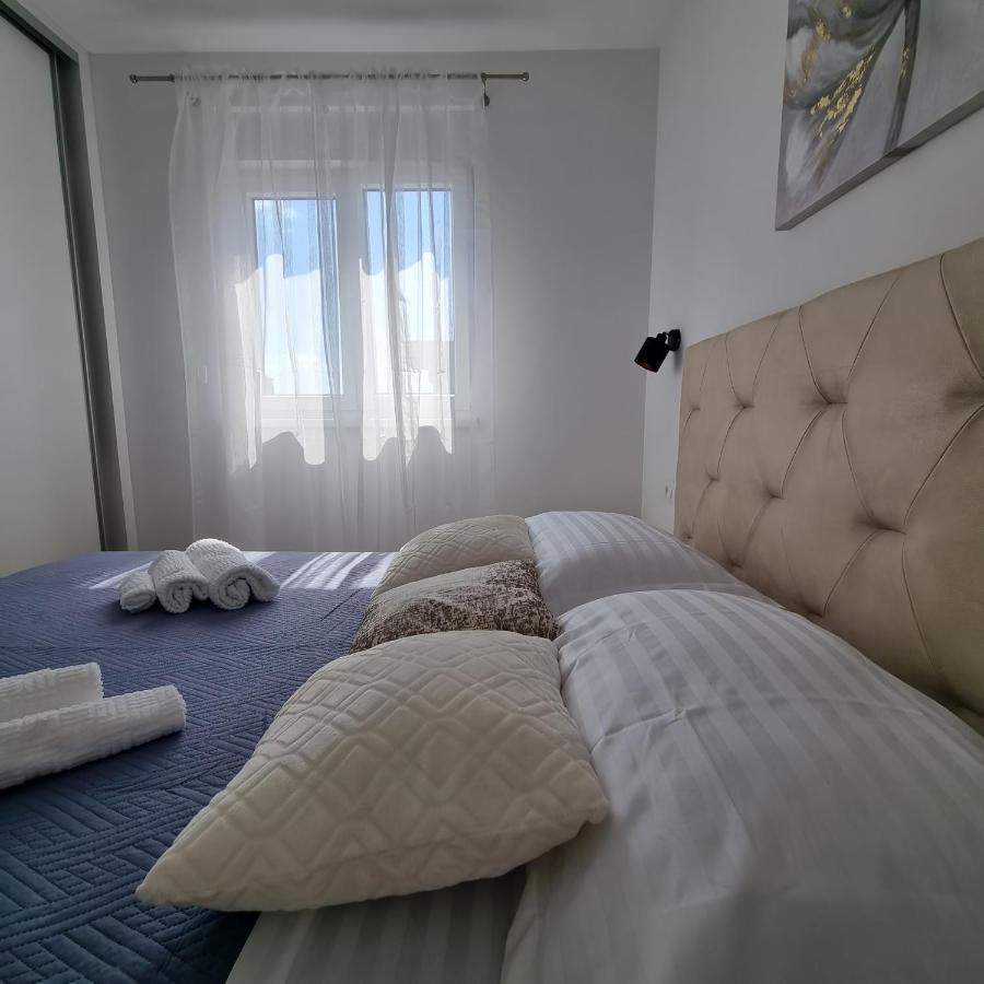 Apartments Happiness Trogir Exterior foto